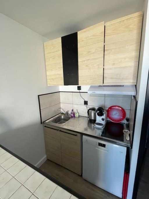 Joli Studio Cabine 1Ere Ligne Avec Parking Prive Palavas-les-Flots Exterior photo